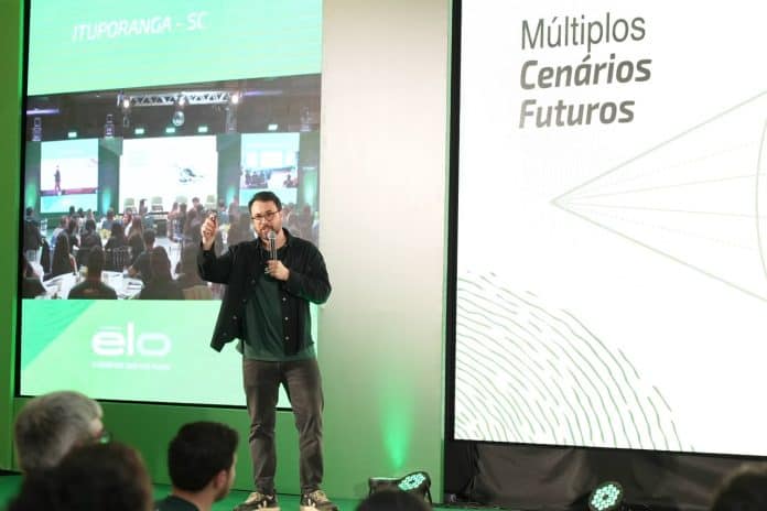 Excesso de consenso pode travar decisões nas empresas, diz especialista de SC