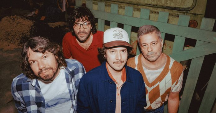 Integrantes da banda Maglore em foto de divulgação do show Fluxo Natural no John Bull Floripa