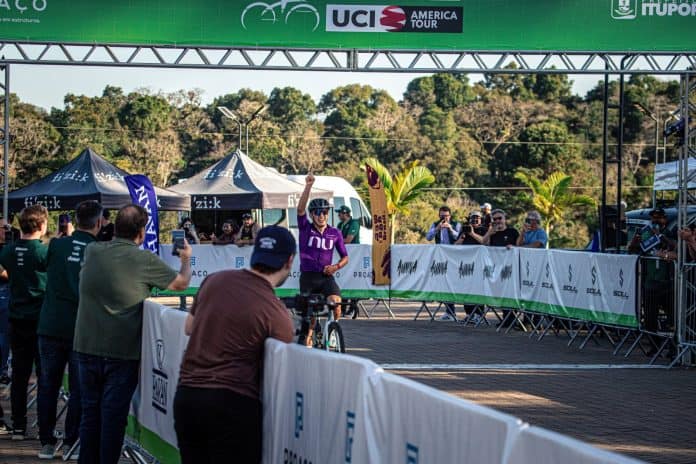 Volta Ciclística de Santa Catarina: Javier Jamaica (COL) vence a etapa 2 e assume camisa de líder