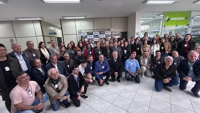 Florianópolis recebe encontro nacional que debate saúde e segurança dos trabalhadores da construção civil
