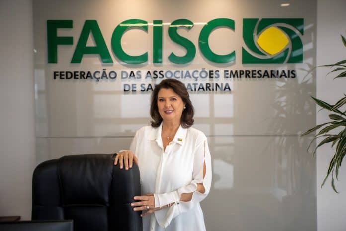 Rita Cássia Conti, empresária de Brusque e candidata à presidência da Facisc — Darline Santos / divulgação